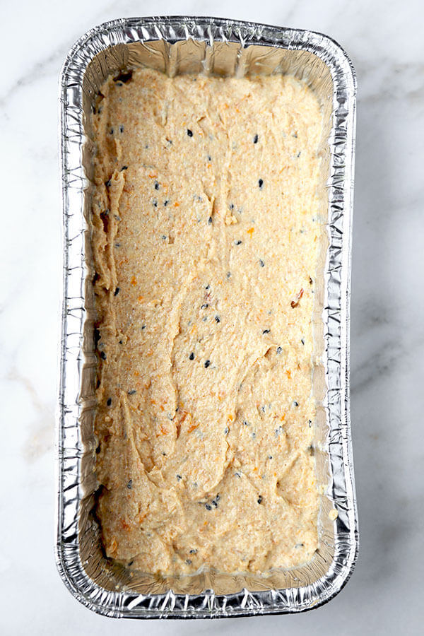 dough-in-baking-mold