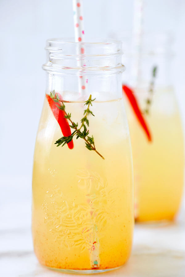 Lemon And Lime Energy Tonic - This lemon and lime energy tonic is the perfect mid afternoon pick up for a post-lunch dip! Recipe, drinks, healthy, citrus, tonic | pickledplum.com