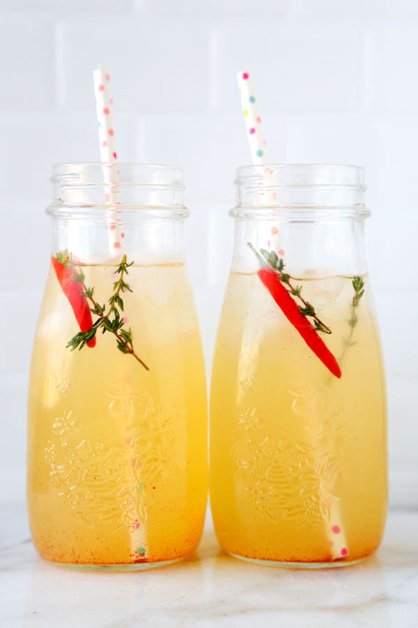 Lemon And Lime Energy Tonic - This lemon and lime energy tonic is the perfect mid afternoon pick up for a post-lunch dip! Recipe, drinks, healthy, citrus, tonic | pickledplum.com