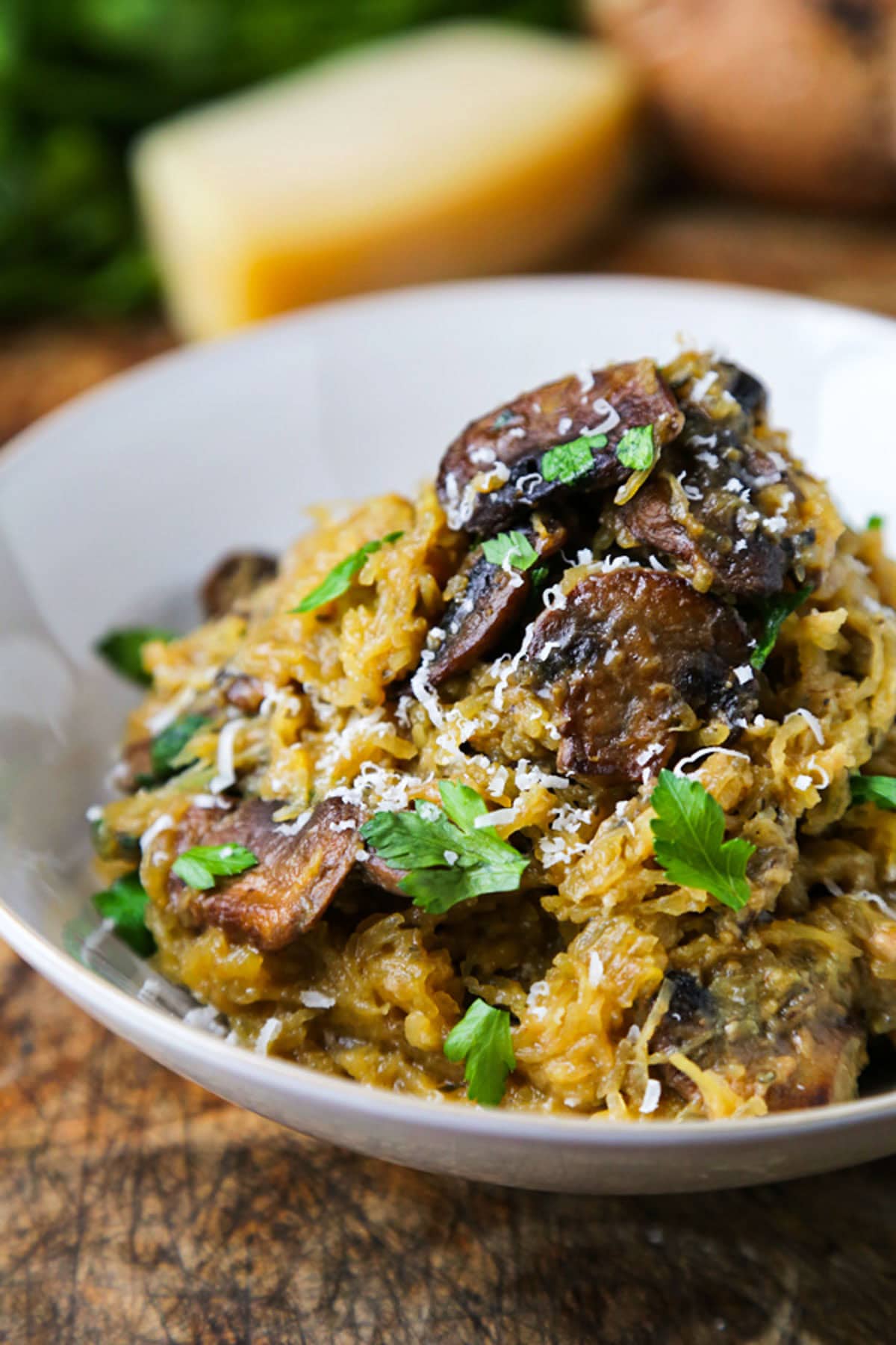 Roasted Spaghetti Squash with Mushrooms