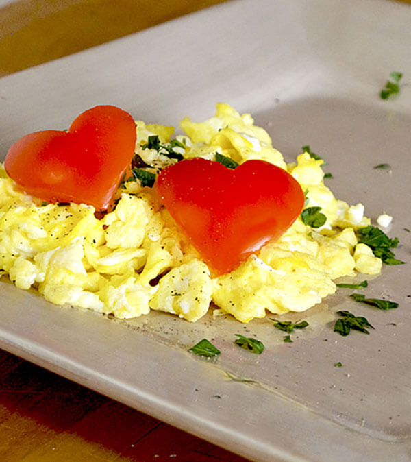 valentine-scrambled-eggs-optm