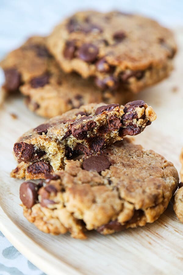 Vegan Chocolate Chip Cookies - These crispy vegan chocolate chip cookies are seriously addictive. Made with coconut instead of butter and packed with vegan chocolate chips, they taste like the real thing! Ready, get set, bake! Recipe, cookies, vegan, dessert, snack, chocolate, dairy free, vegetarian | pickledplum.com