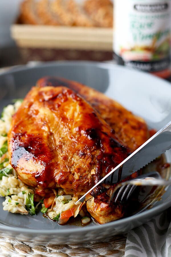 Balsamic Chicken - Wow! This balsamic chicken recipe yields the most tender and juicy breasts glazed with a sweet and acidic sauce. All you need are 7 ingredients, 2 hours to marinate and 15 minutes to cook. Recipe, healthy chicken recipes, chicken dinners, easy dinner recipes, fancy recipes, top recipes from food experts | pickledplum.com