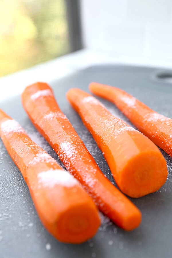 The Best Carrot Steaks - With a meaty bite and a caramelized exterior, these pan-fried carrot steaks can be the focal point of a delicious plant based dinner! vegan dinner recipes, meatless dinner recipe, healthy vegetable recipe, gluten free, vegetarian | pickledplum.com