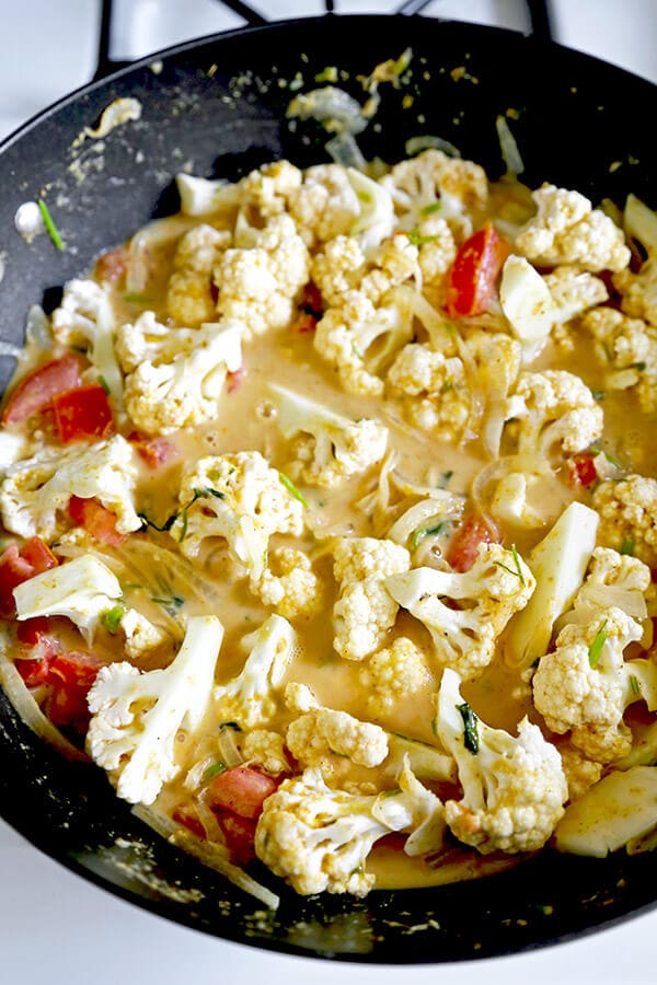 cauliflower-in-pan