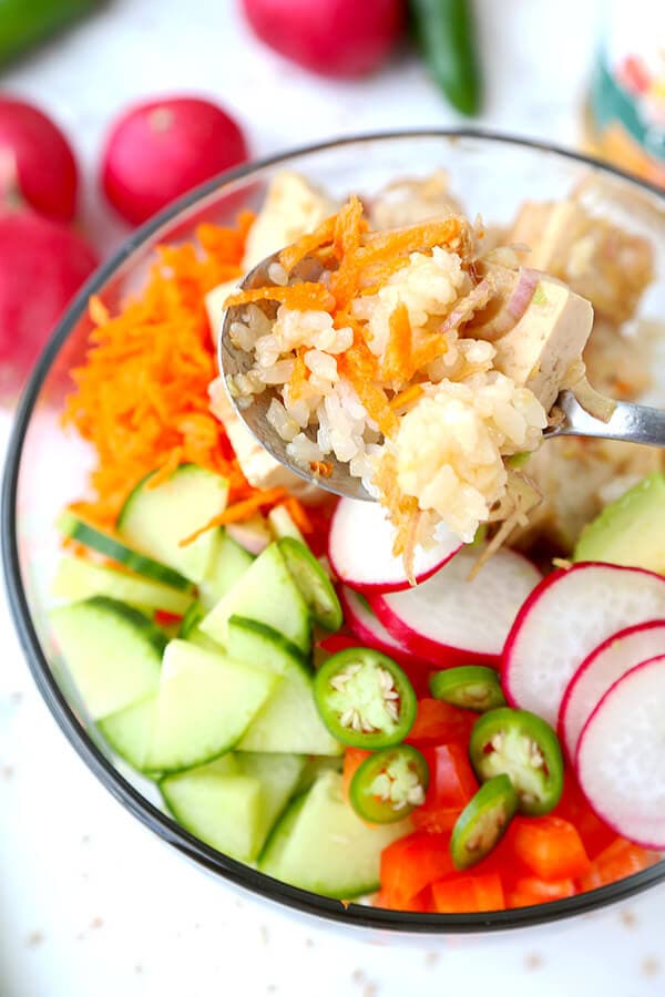 TOFU VEGGIE POKE BOWL