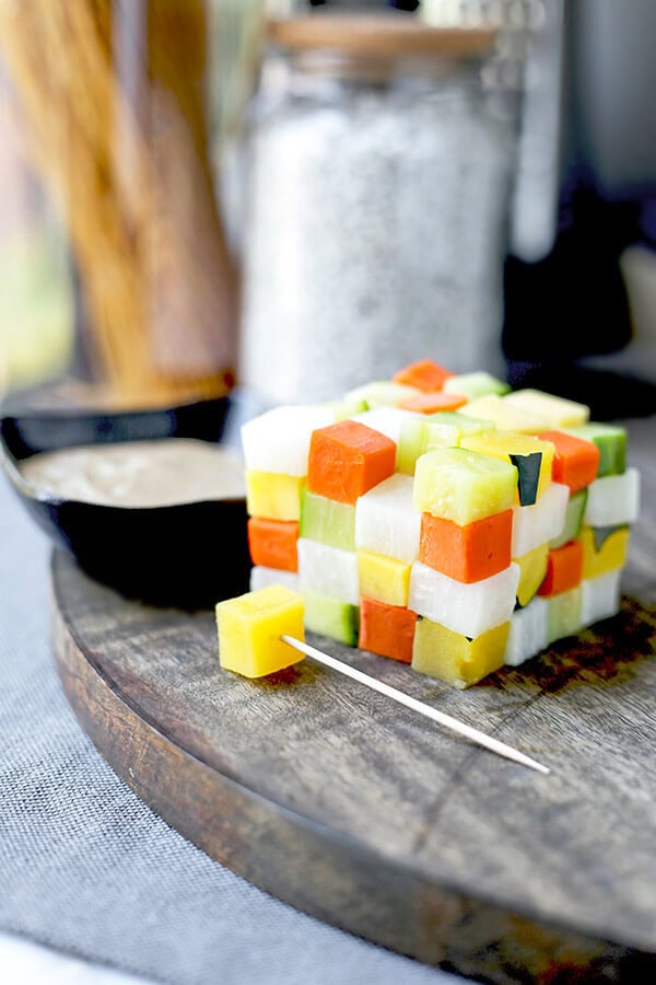 Japanese Bagna Cauda - Offer a fun and creative way to eat veggies! This an easy Japanese style bagna càuda that doesn't require any heat or fondue sticks. Stacking the cubed vegetables in the shape of a Rubik's cube is a sure way to impress anyone who's coming to dinner tonight! Ready in 18 minutes from start to finish. Healthy vegetable recipes, vegetable dip recipe, healthy Italian appetizers, vegetable recipe ideas | pickledplum.com