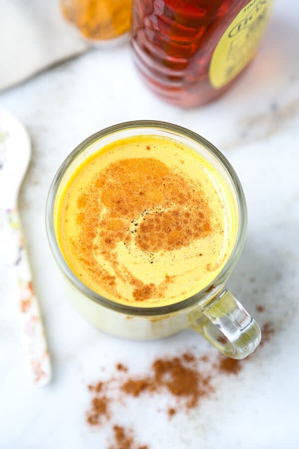 Here are 2 quick turmeric tea recipes and a turmeric face mask to keep you looking and feeling healthy this winter!
