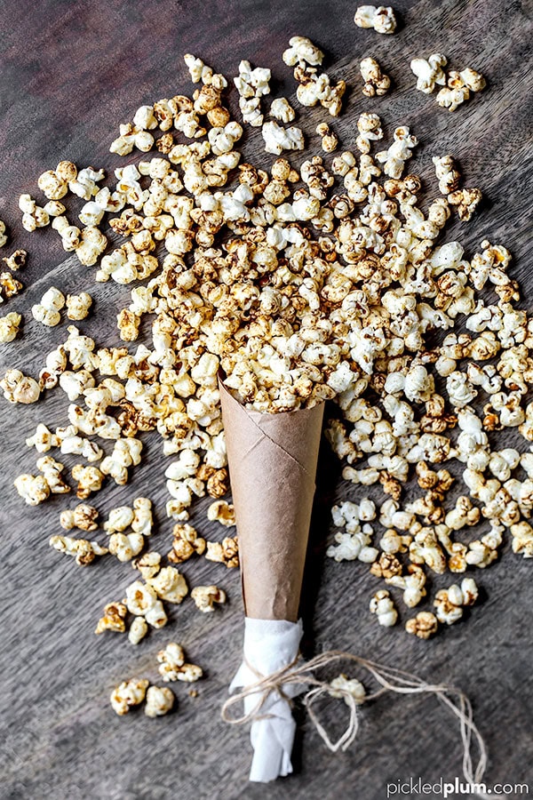 Homemade Sweet and Salty Masala Popcorn - This simple to make Homemade Sweet And Salty Masala Popcorn is the perfect flavor-forward snack for your epic Super Bowl party or a cozy movie night. homemade popcorn recipes, popcorn seasoning, popcorn bar, healthy low fat snack, weight loss, diet recipes | pickledplum.com