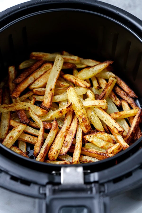 The Best Air Fryer French Fries - A healthy air fryer fries recipe (vegan) that makes a perfect easy homemade meal for those looking to loose weight - but not flavor! #airfryer #healthyeating #healthyliving #recipeoftheday | pickledplum.com