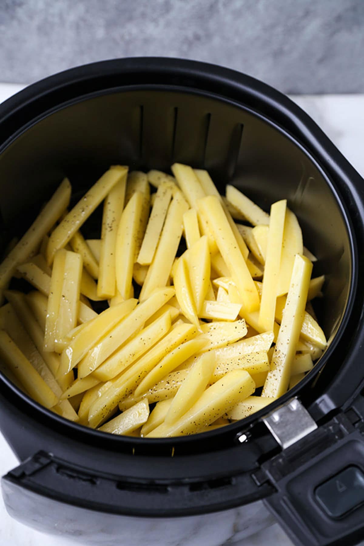 raw potatoes in air fryer