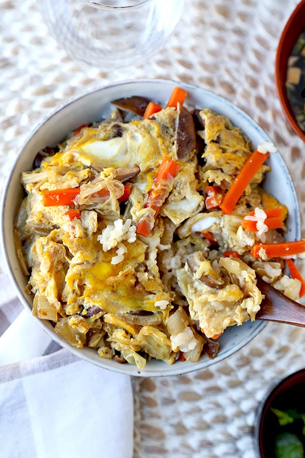 Vegetable Oyakodon - Bring this traditional Japanese dish to your kitchen - minus the chicken! This oyakodon recipe is packed with vegetabes and light enough that you can go for seconds, guilt-free! #japanesefood #healthyrecipes #rice #healthyeating | pickledplum.com