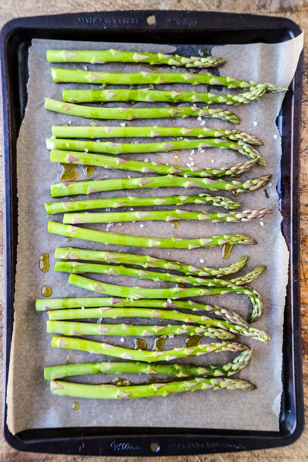 How To Cook Asparagus - Find out how to cook asparagus in the oven, on the stove, in a pan, skillet, on the grill, steamed, air fryer and in the microwave! Make healthy and easy meal by choosing your favorite cooking method, whether you want soft or crunchy asparagus! #asparagus #howtocook #healthyeating #cookingtips | pickledplum.com