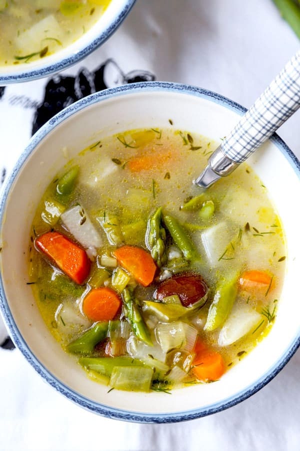 spring minestrone soup