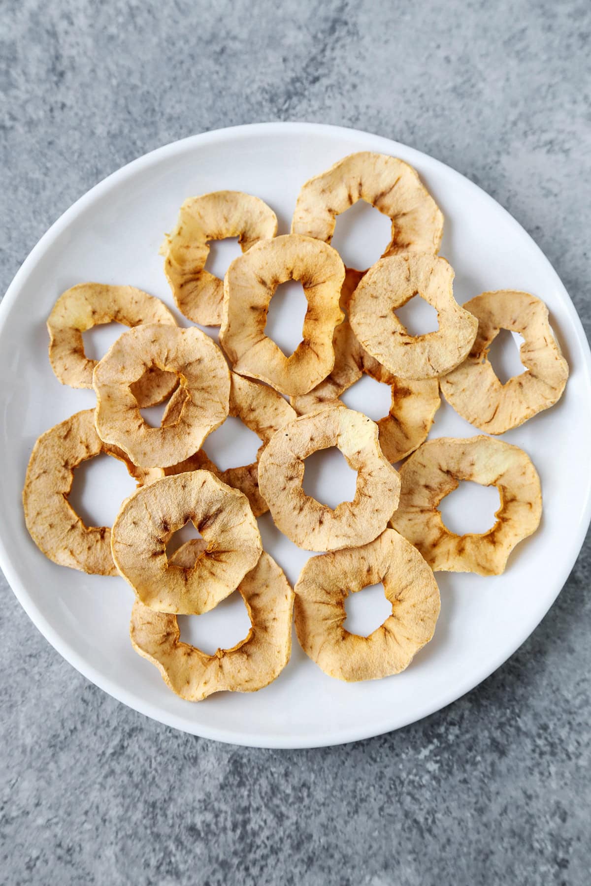 baked apple chips