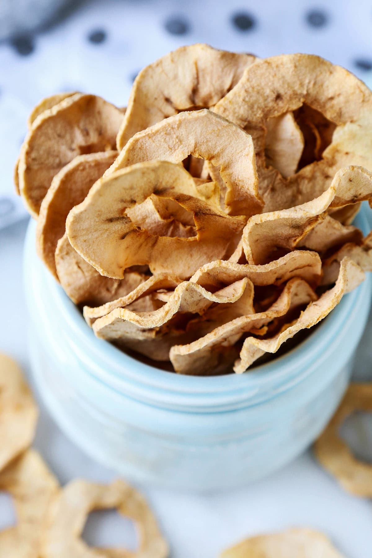 baked apple chips