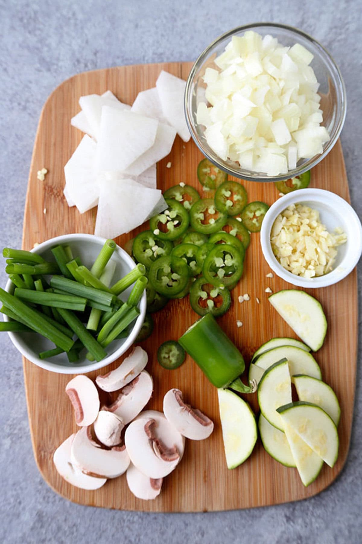 Doenjang Jjigae ingredients