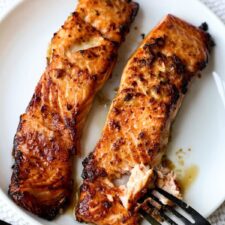 Ginger Garlic Air Fryer Salmon-image