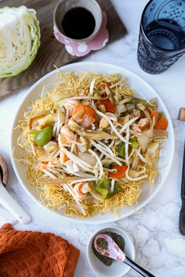 cantonese-chow-mein-noodles