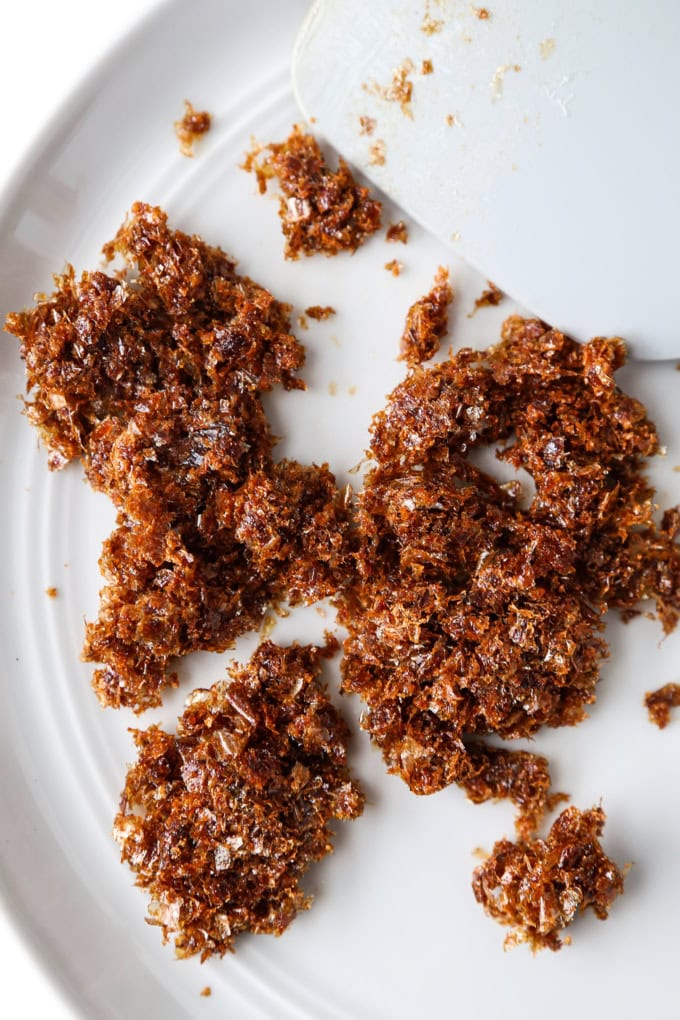 making furikake - katsuobushi with soy sauce and sugar