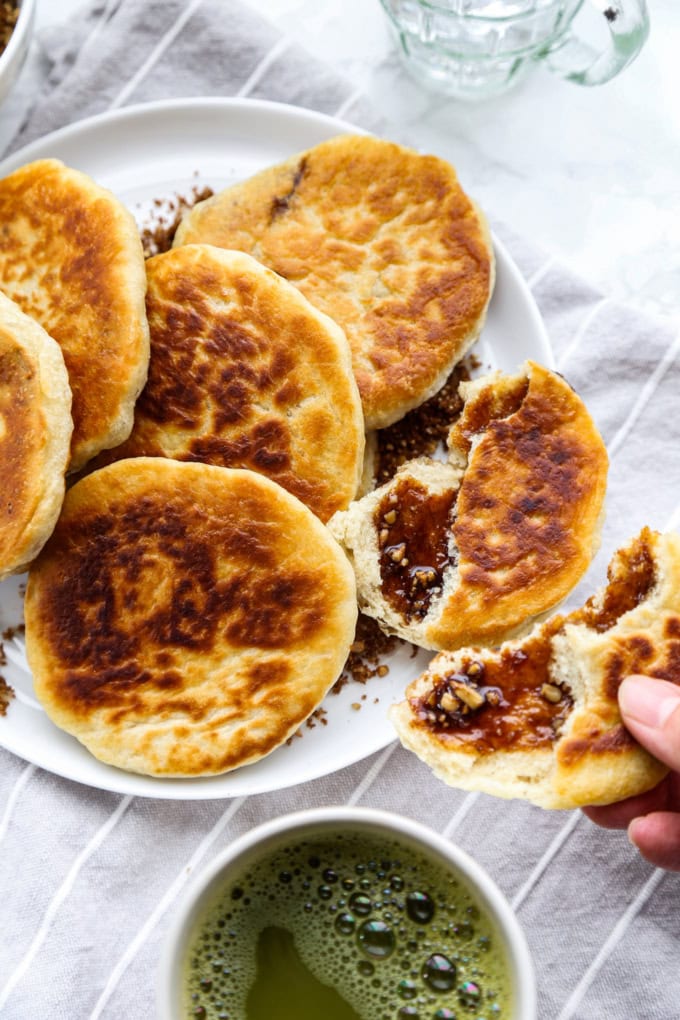 Hotteok (Korean Sweet Pancakes) - picledplum.com