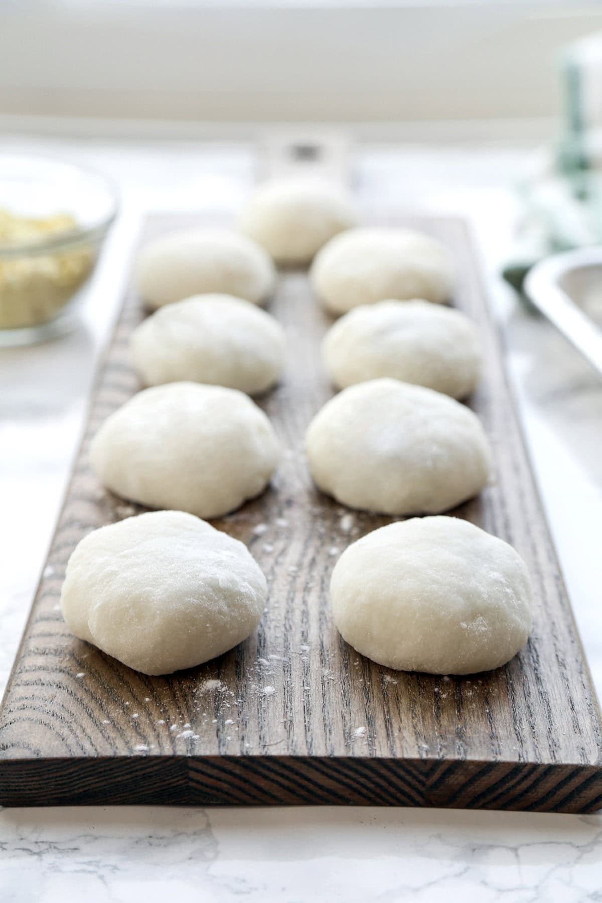 Homemade Mochi -- 2 Ways Using a Mochi Maker 