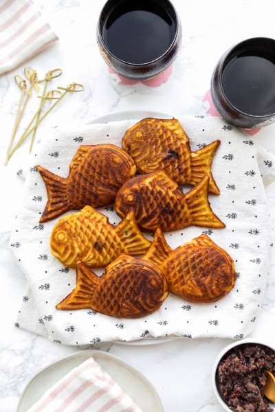 taiyaki - Japanese fish shaped waffle cakes