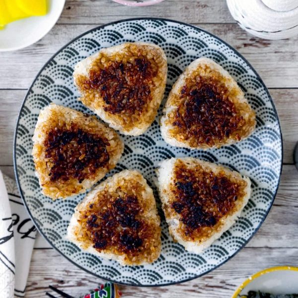 yaki onigiri - grilled rice balls