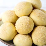 pandesal - filipino bread rolls