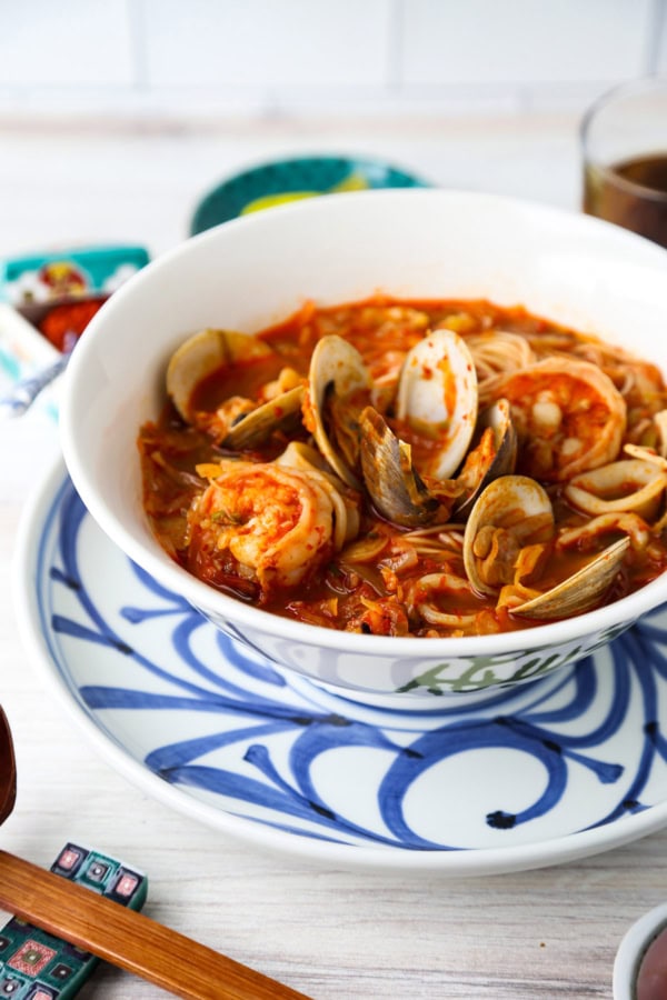 Jjamppong (Korean Spicy Seafood Noodle Soup) | Pickled Plum