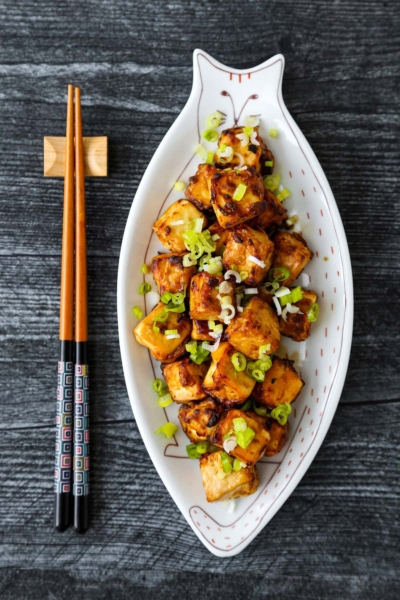 air fryer tofu - crispy teriyaki tofu cubes cooked in an air fryer