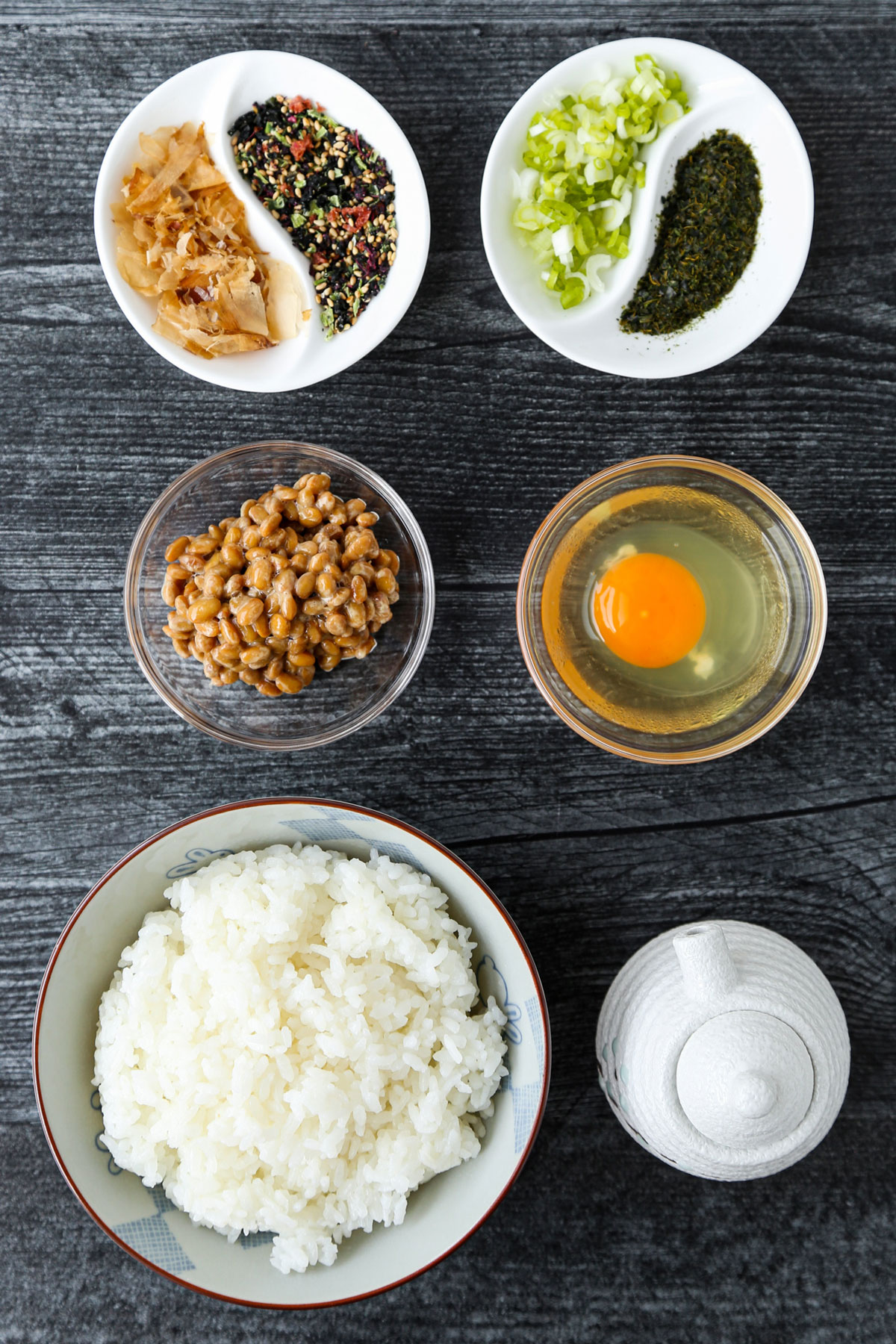 Ingredients for tamago kake gohan