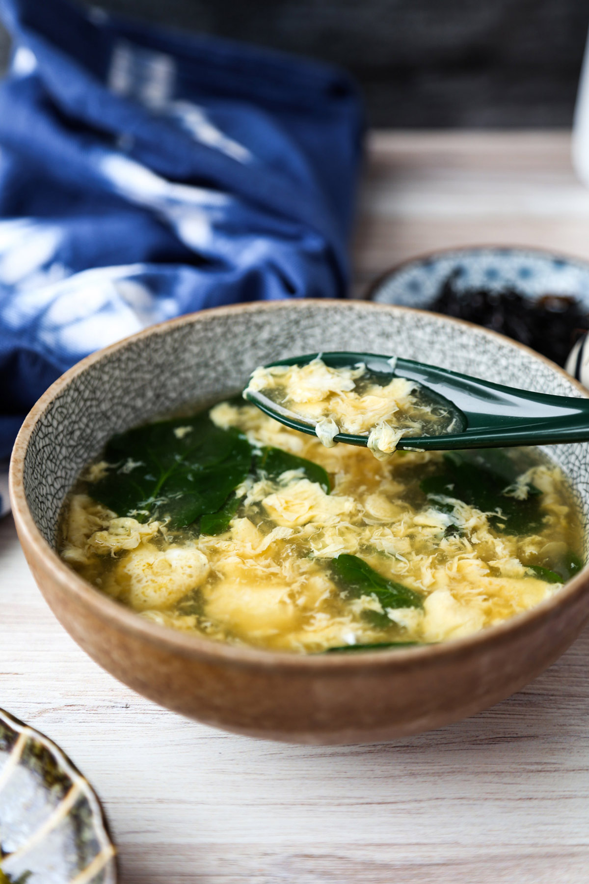 Japanese egg drop soup - kakitamajiru