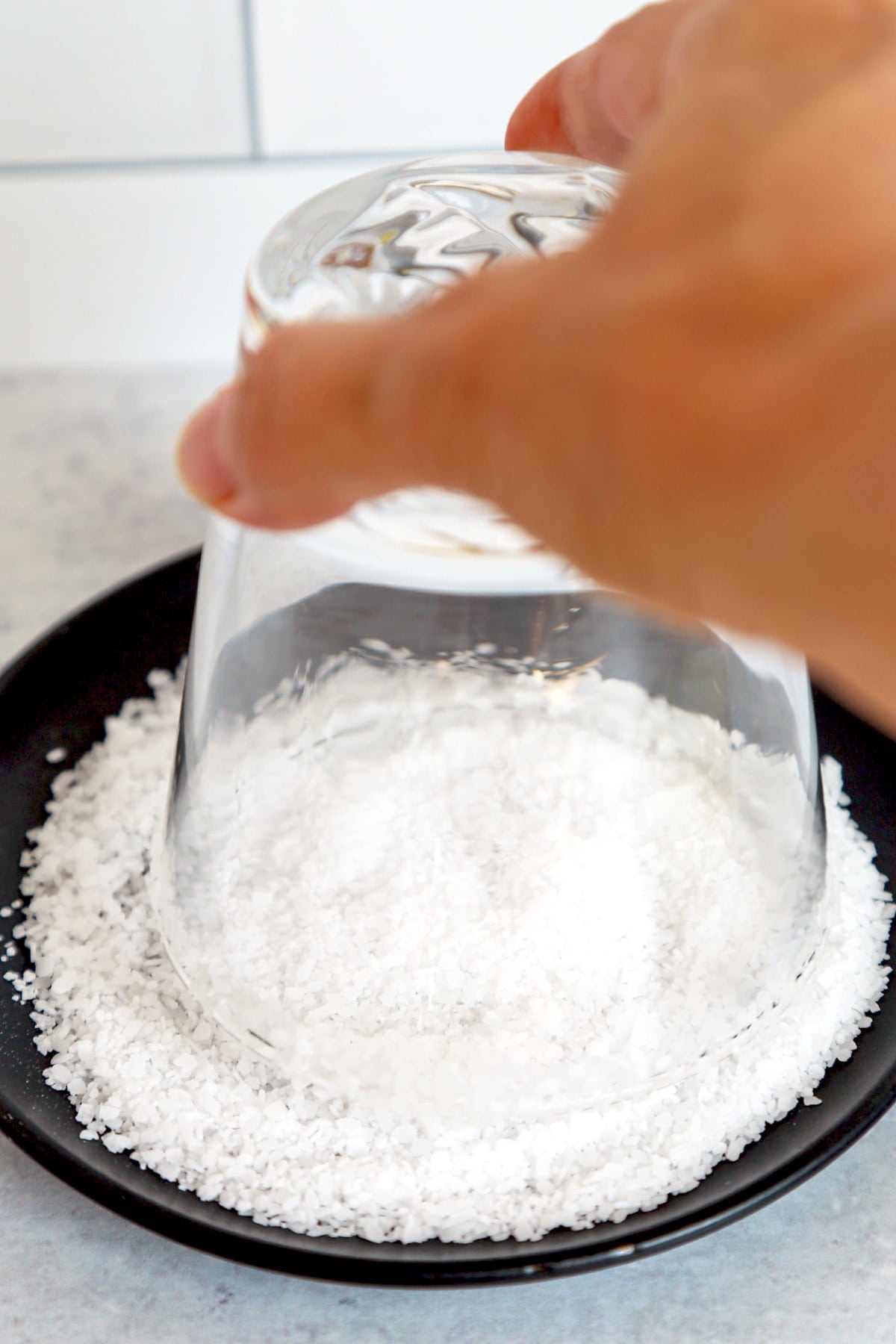 how to salt glass rim