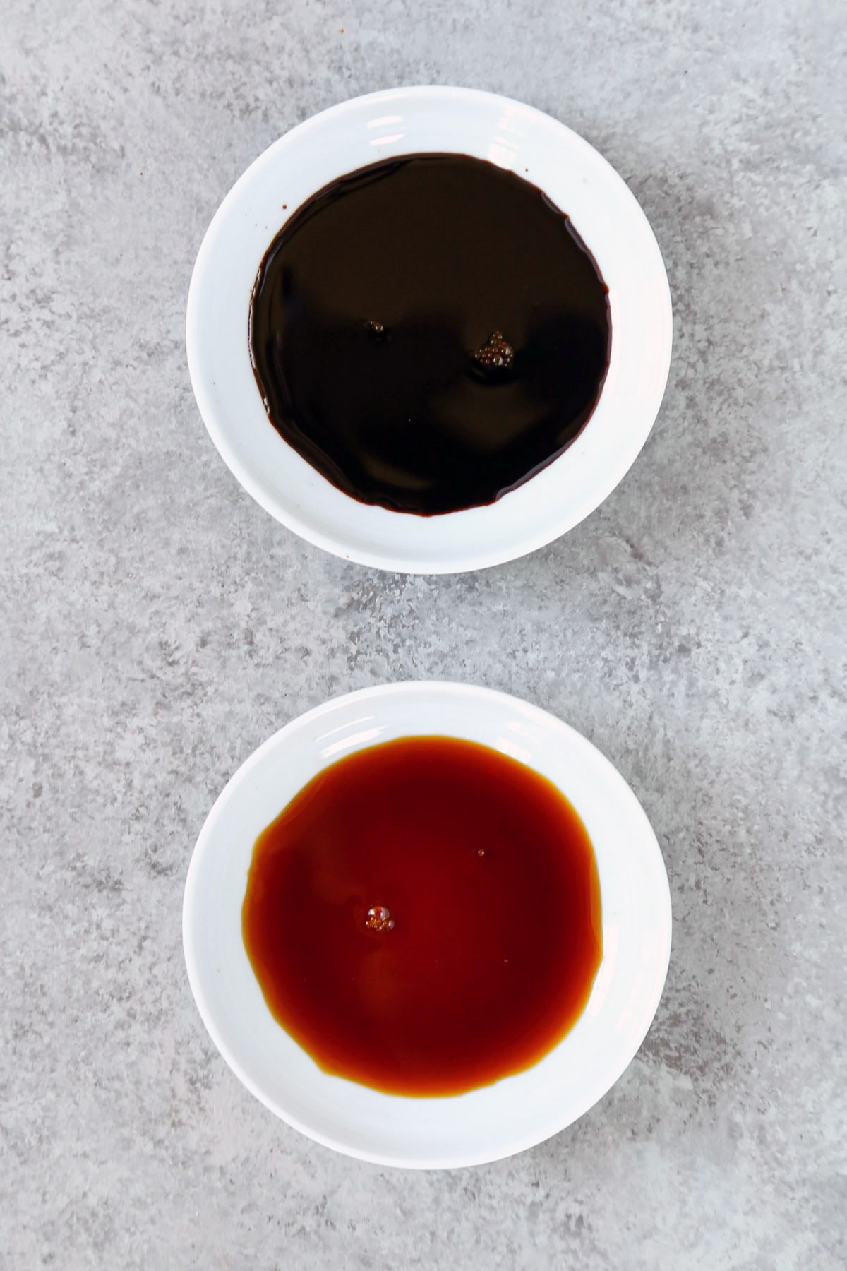 dark soy vs regular soy sauce