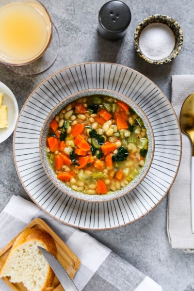 Italian tuscan white bean soup