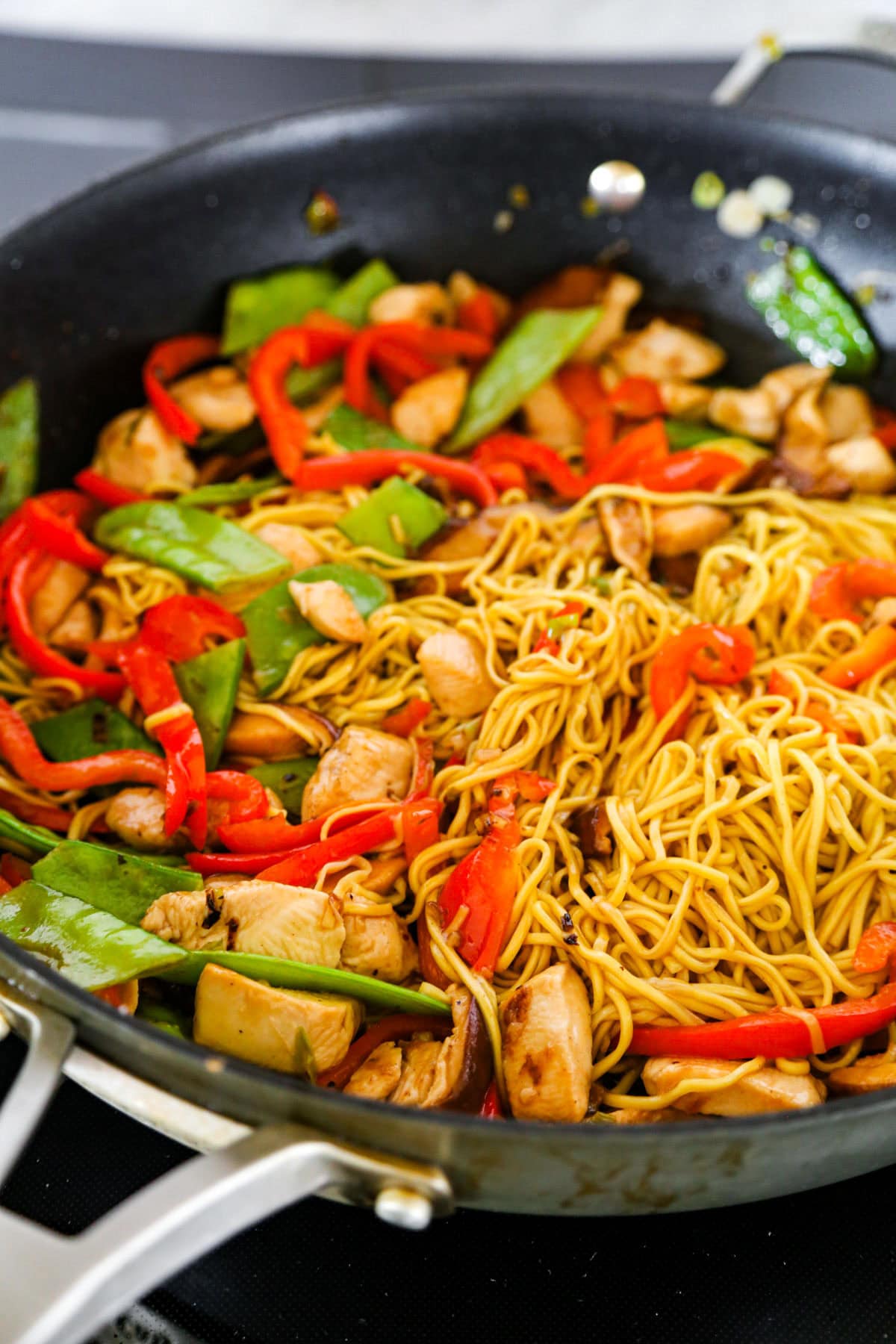 chicken chow mein