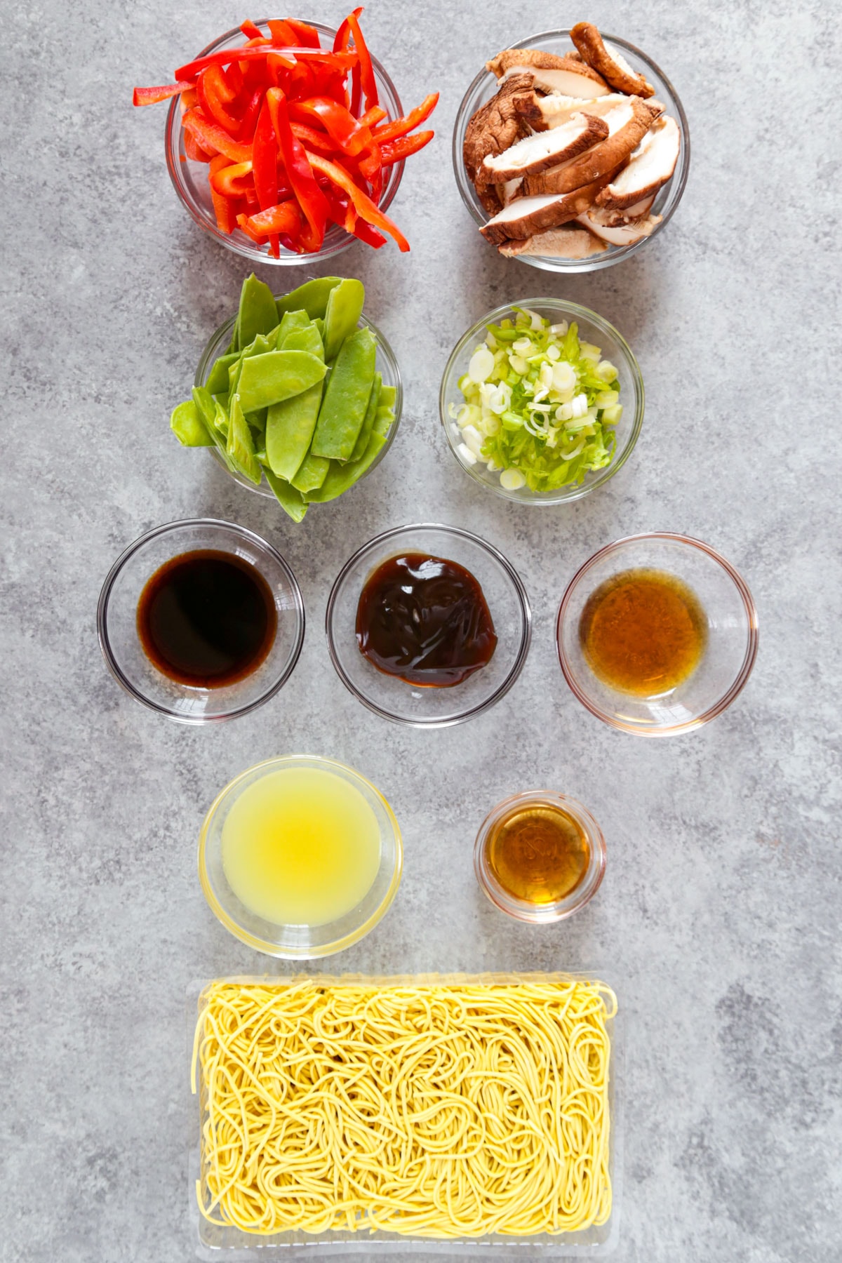 Ingredients for chicken chow mein