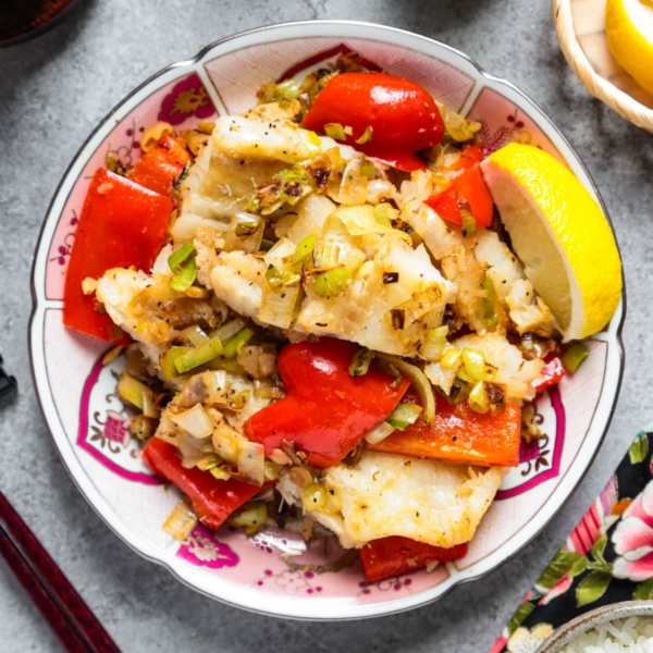 Fish, leek and pepper stir fry