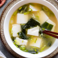 Traditional miso soup (tofu and wakame)