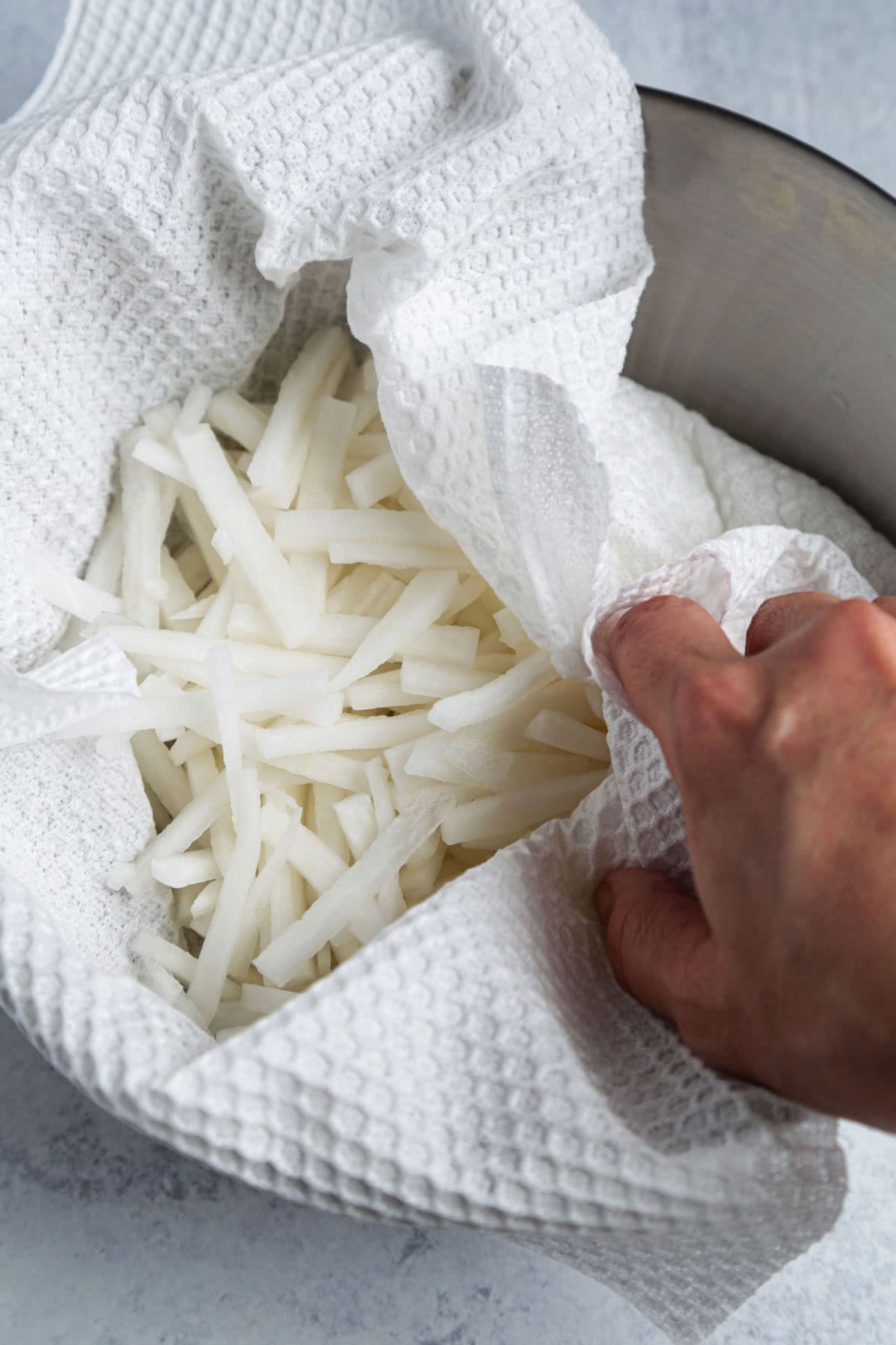 sliced daikon radish